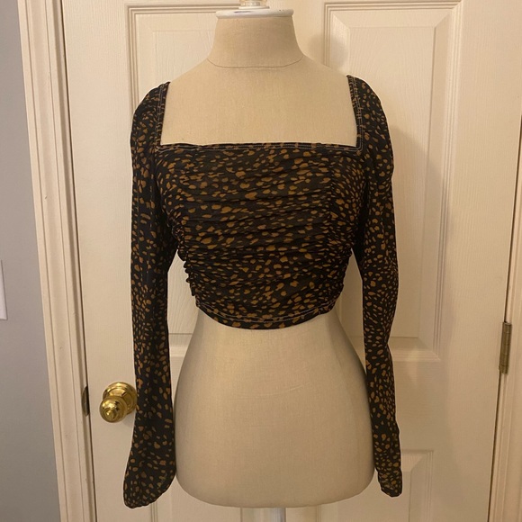 Topshop Ruched Dot Animal Print Crop Top - Picture 3 of 7